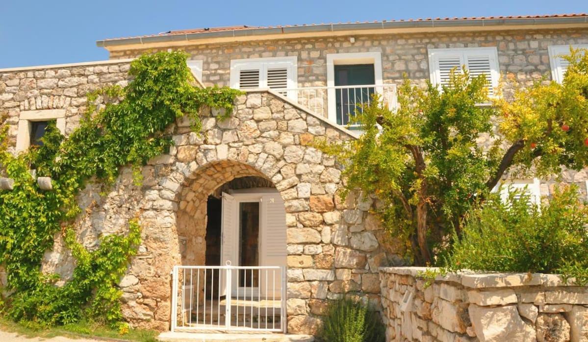 Apartments Adriana بول المظهر الخارجي الصورة
